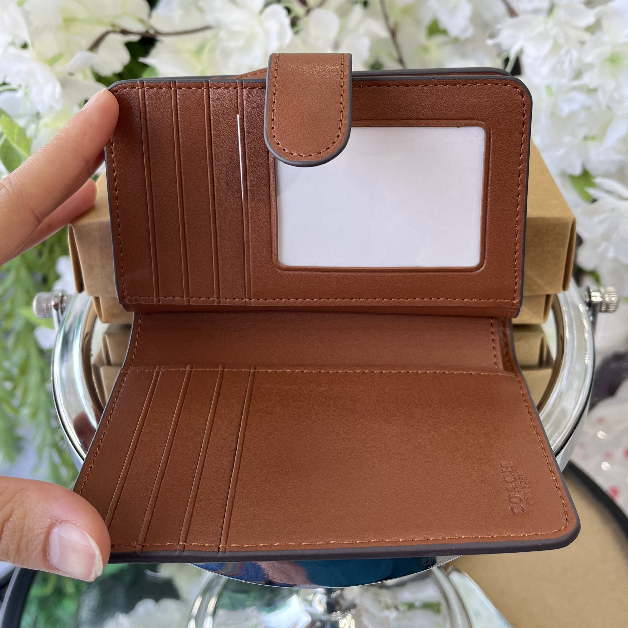 جزدان كوتش صغير- 32